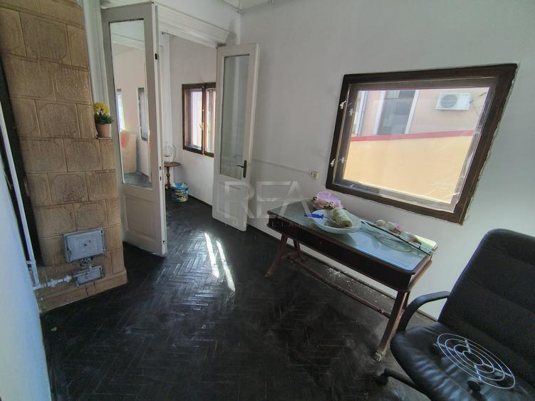 Apartament cu 3 camere decomandat în Centrul Civic