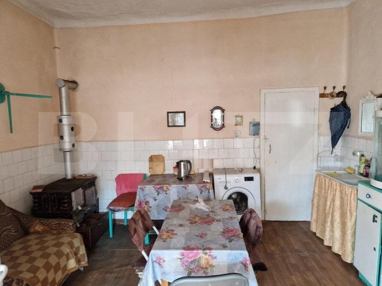 Casă individuală cu 3 camere cu Canalizare în Abrud