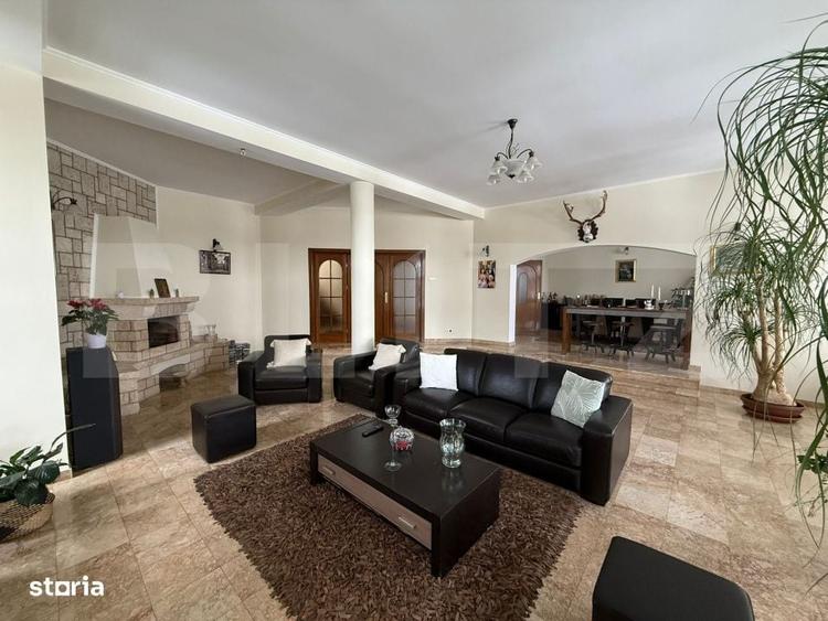 Casă cu 4 camere cu Teren 2759 Mp în Mușcel