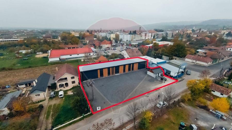 Spațiu industrial, de 450 mp, în Central