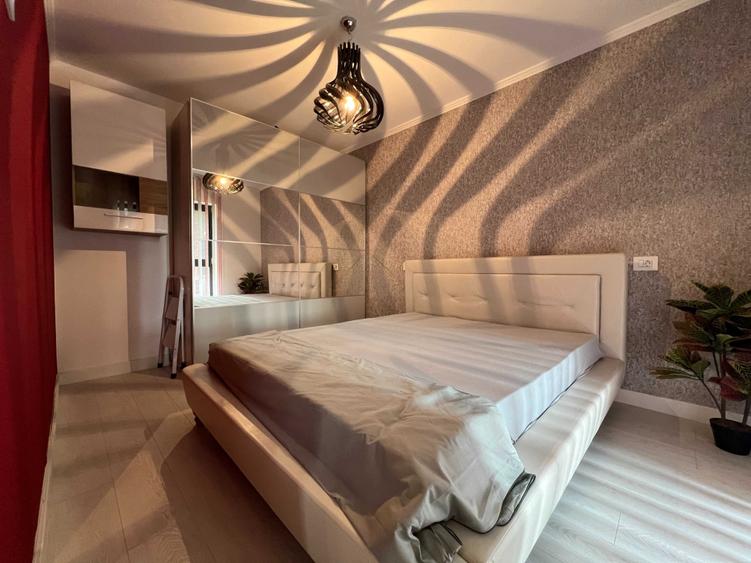 Apartament cu 2 camere semidecomandat în Central
