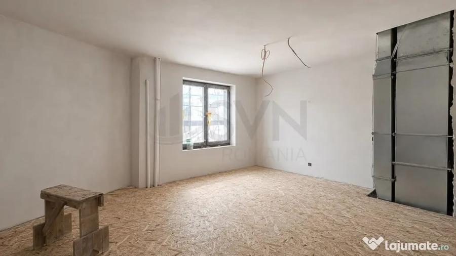 Apartament cu 3 camere semidecomandat în Universitate