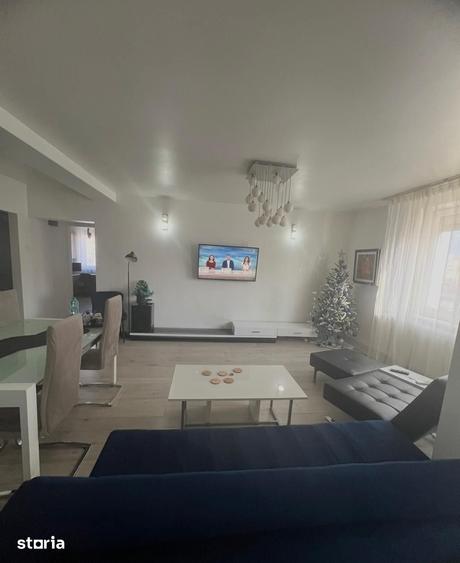 Apartament cu 3 camere în Central
