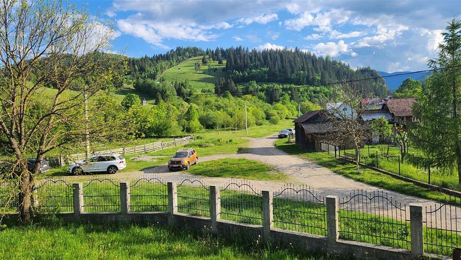 Casă individuală cu 6 camere cu Teren 786 Mp în Nord-Est
