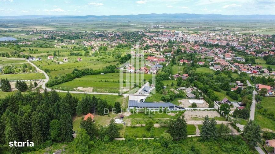 Spațiu comercial, în Central