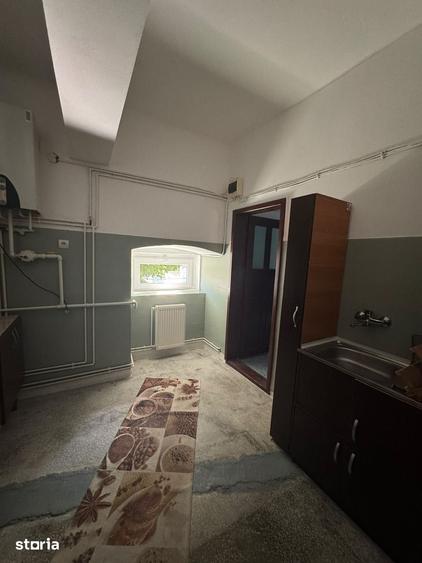 Apartament cu 7 camere în Ultracentral