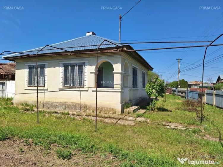 Casa/Teren ~ comuna Smeeni/BZ ~ teren 2878mp ~ Pret: 40.000€ - 1