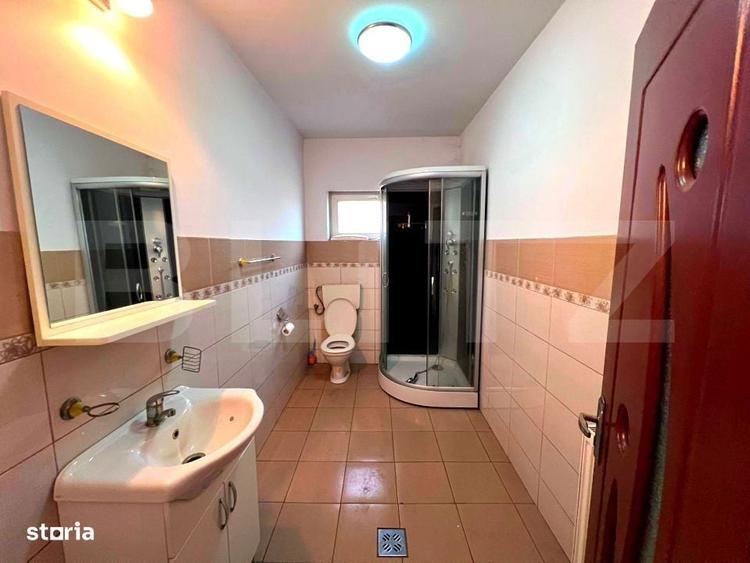 Spațiu comercial, de 345 mp, în Central