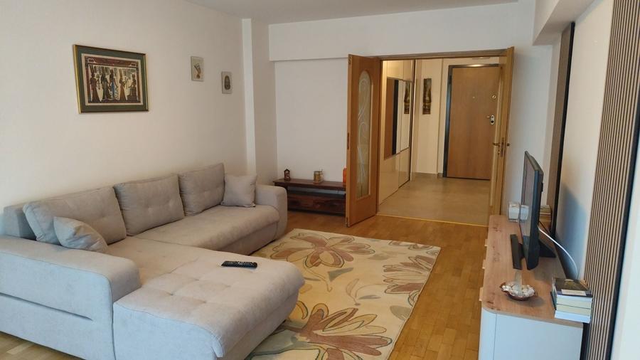 Apartament cu 2 camere decomandat în Unirii