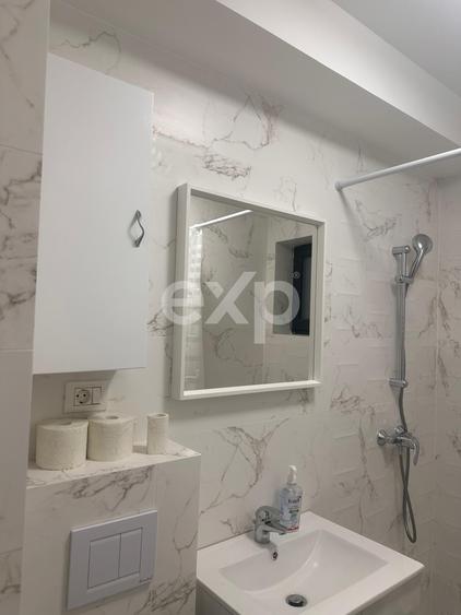 Apartament cu 2 camere decomandat, mobilat în Trivale