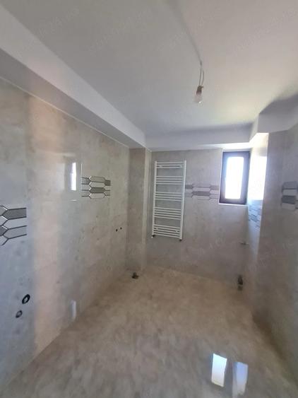 Casă cu Teren 500 Mp în Central