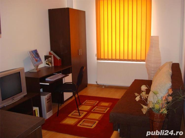 Garsonieră decomandată în Soarelui