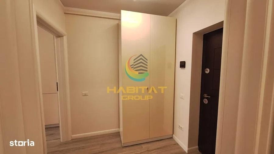 Apartament cu 7 camere decomandat în Vest