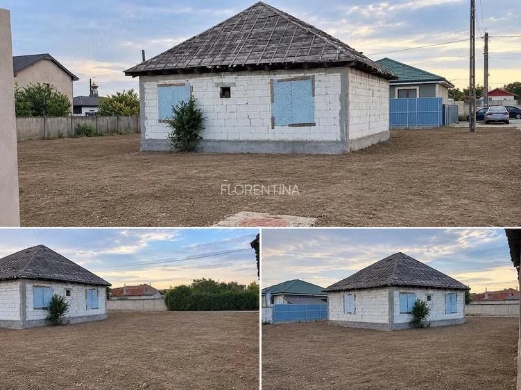 Casa si teren de vanzare