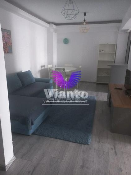 Apartament cu 3 camere decomandat în Turnișor