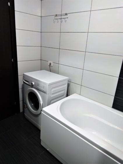 Apartament cu 2 camere decomandat în Olteni