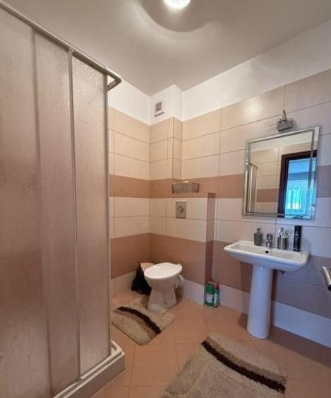 Apartament cu 2 camere decomandat, mobilat în Primo
