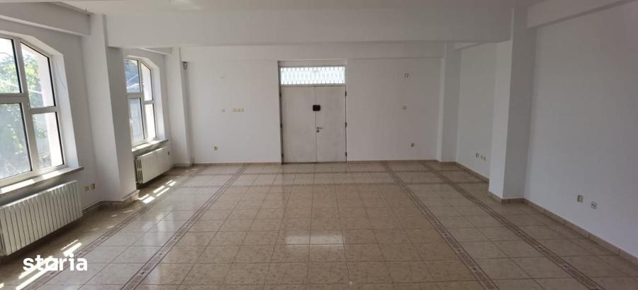Casă cu 4 camere cu Teren 1438 Mp în Chiscani