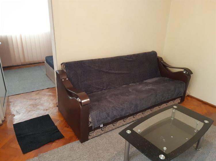 Apartament cu 2 camere nedecomandat în Tătărași — fotografia 3