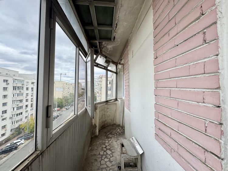 Apartament cu 2 camere decomandat în Calea Călărașilor
