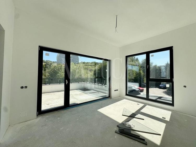 Duplex cu 5 camere cu Canalizare în Mănăștur