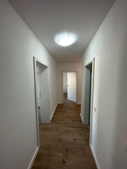 Apartament cu 3 camere decomandat în Braytim
