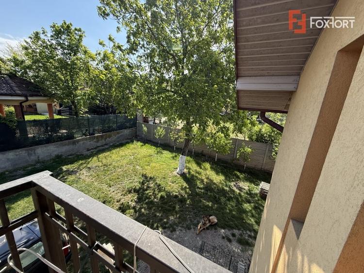 Casă individuală cu 5 camere cu Teren 856 Mp în Sânandrei