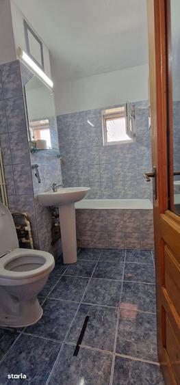 Apartament cu 4 camere decomandat în Gara