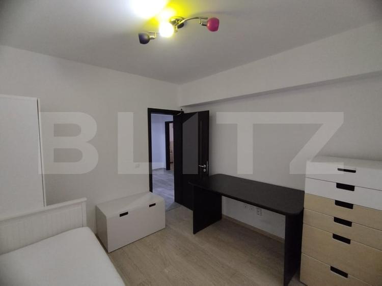 Apartament cu 3 camere decomandat, mobilat în Galata
