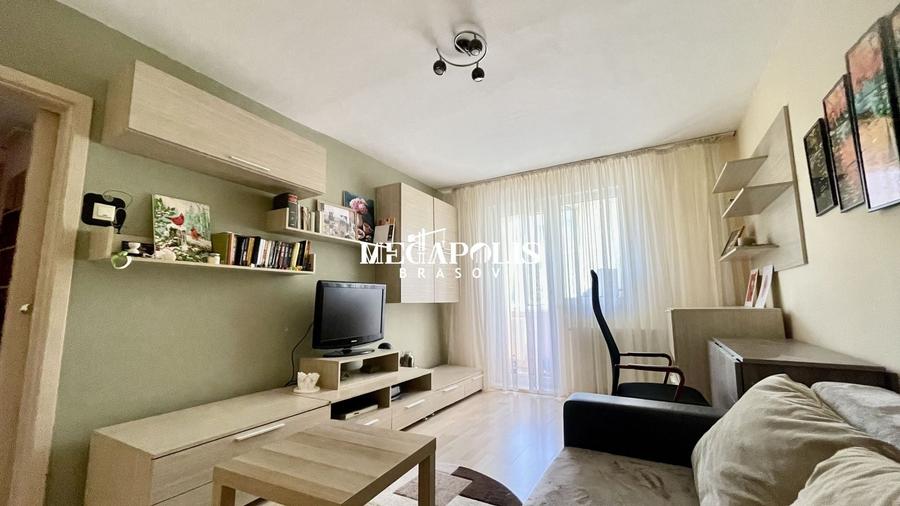Apartament cu 2 camere decomandat în Astra
