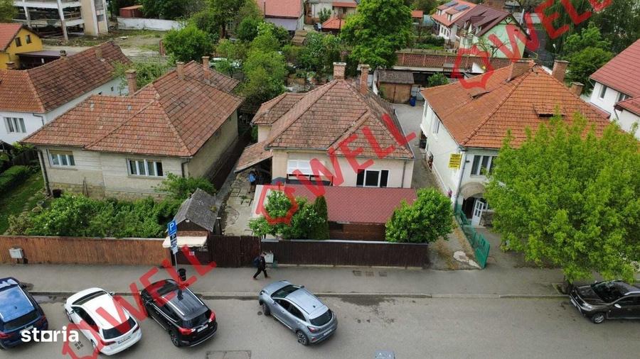 Casă cu 4 camere în Central