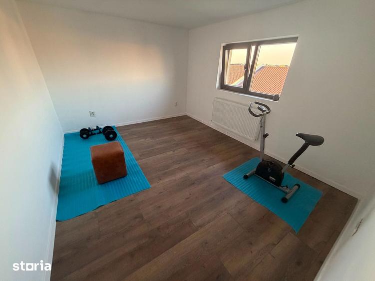 CASA INSIRUITA - PISCINA, TOATE UTILITATILE, MOBILATA, COMISION 0% - 12