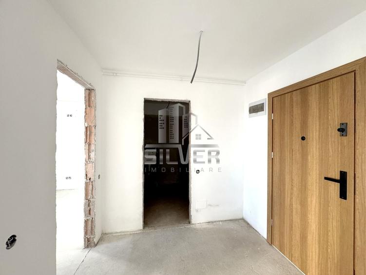 Apartament cu 2 camere semidecomandat în Semicentral