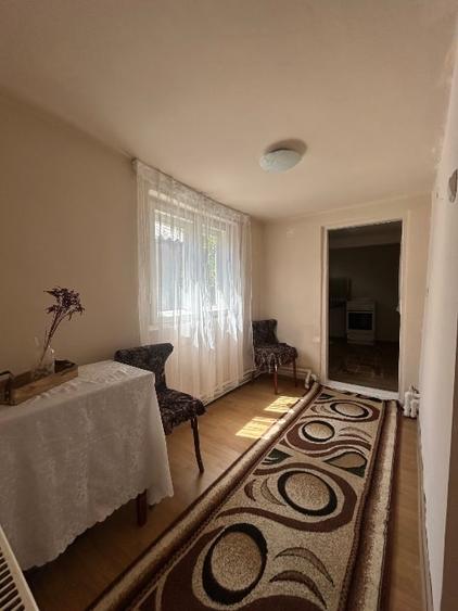 Casă individuală cu 3 camere cu Canalizare în Palas