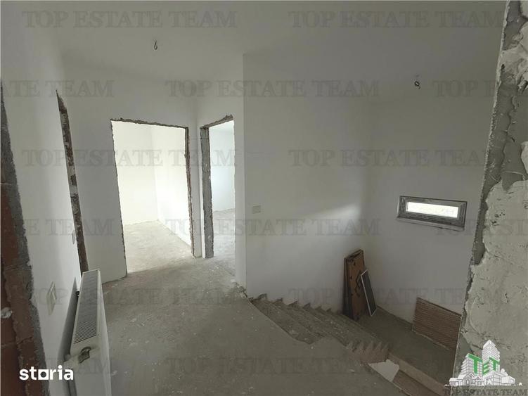 Casă cu 5 camere cu Teren 500 Mp în Ciorogârla