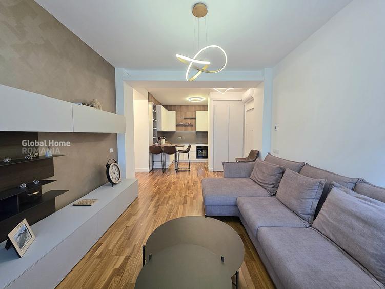 Apartament cu 3 camere decomandat, mobilat în Calea Victoriei