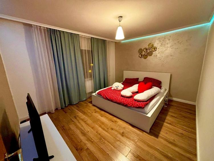 Apartament cu 2 camere decomandat în Central
