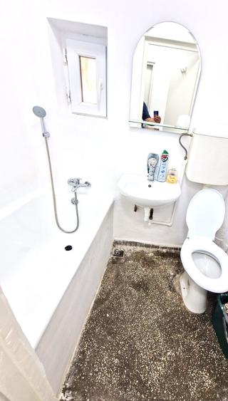 Apartament cu 2 camere semidecomandat în Militari