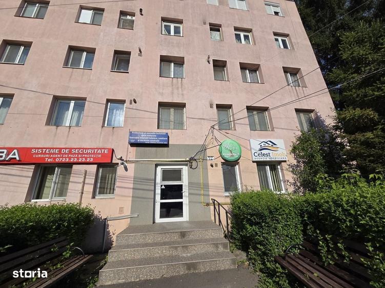 Spațiu comercial, de 25 mp, în Ultracentral