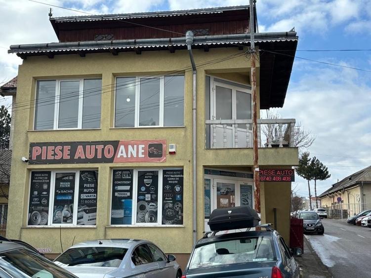 Spațiu comercial, de 38 mp, în Sfântu Ilie