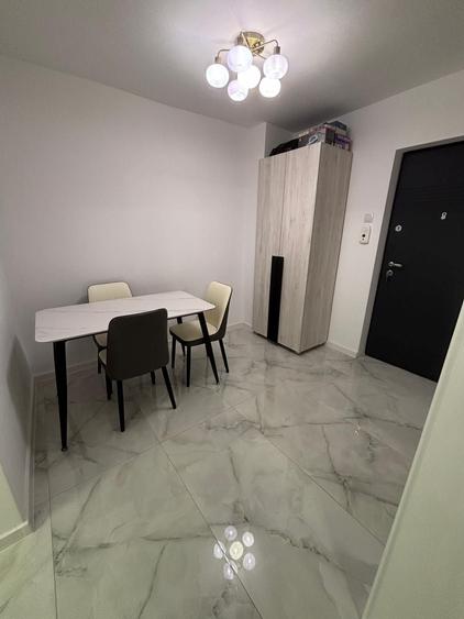 Apartament cu 3 camere decomandat în Dosu Bricii