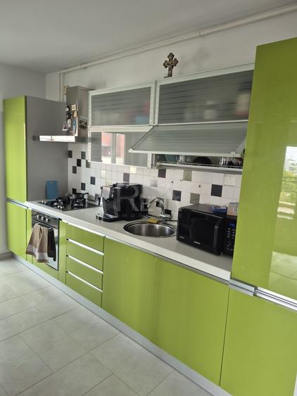 2 camere, 6/15, 74mp,  piscina, 2 locuri parcare-Ansamblul Primavara - 8