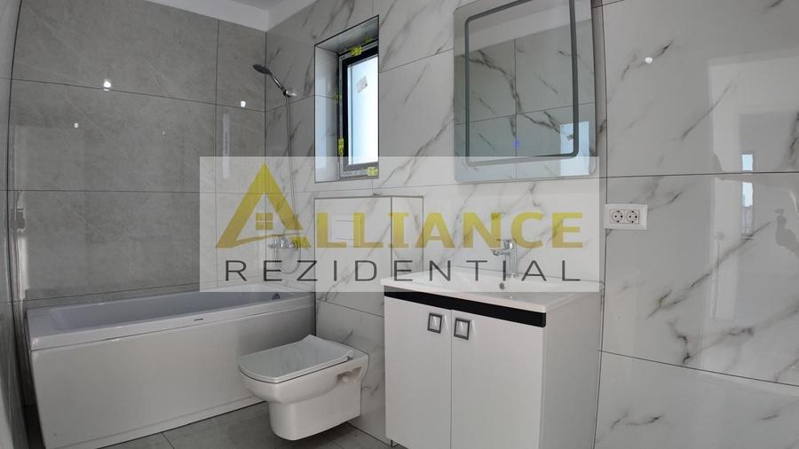 Casă individuală cu 4 camere cu Canalizare în Berceni