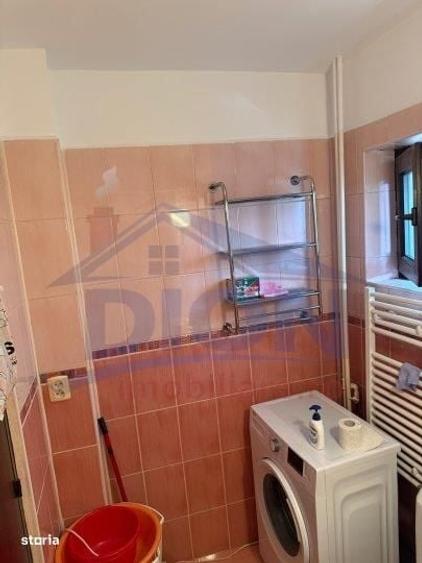 Garsonieră decomandată în Vitan