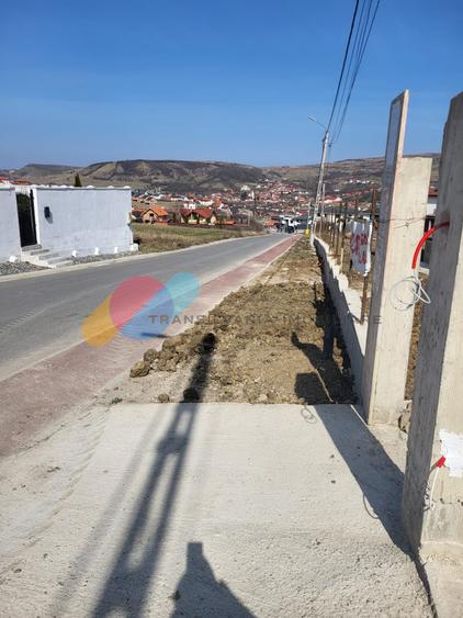 Duplex cu 4 camere cu Canalizare în Chinteni