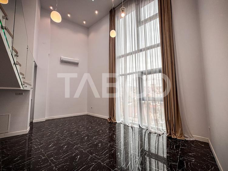 Penthouse cu 5 camere semidecomandat, mobilat în Gheorgheni