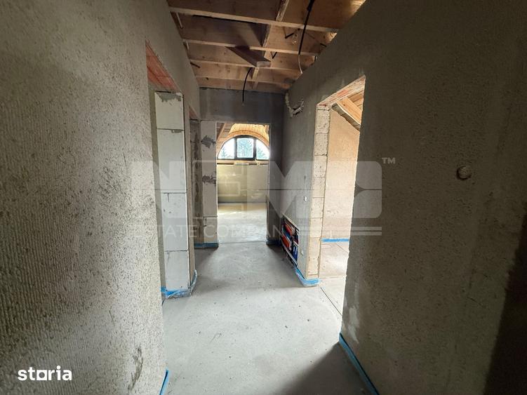 Casă cu 4 camere cu Teren 1000 Mp în Horodnic