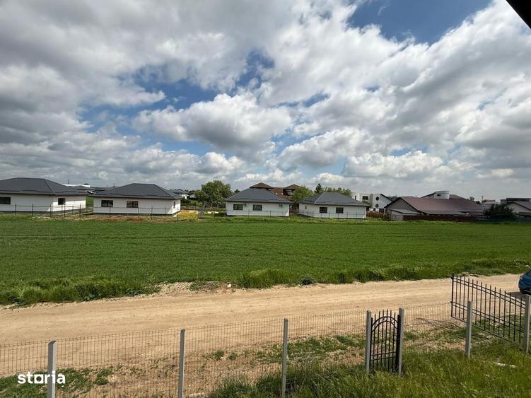 Casă cu 4 camere în Dumbrăveni