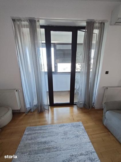 Apartament cu 3 camere decomandat, mobilat în Moșilor