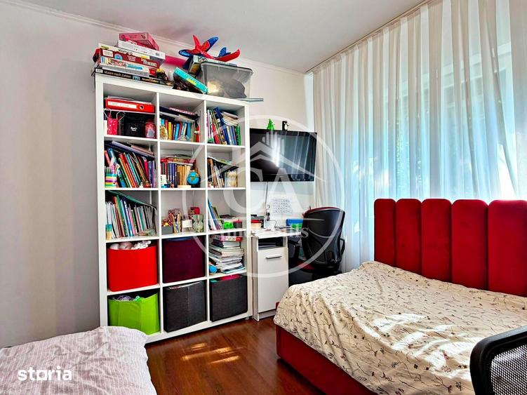 Apartament cu 3 camere decomandat în Orașul Nou